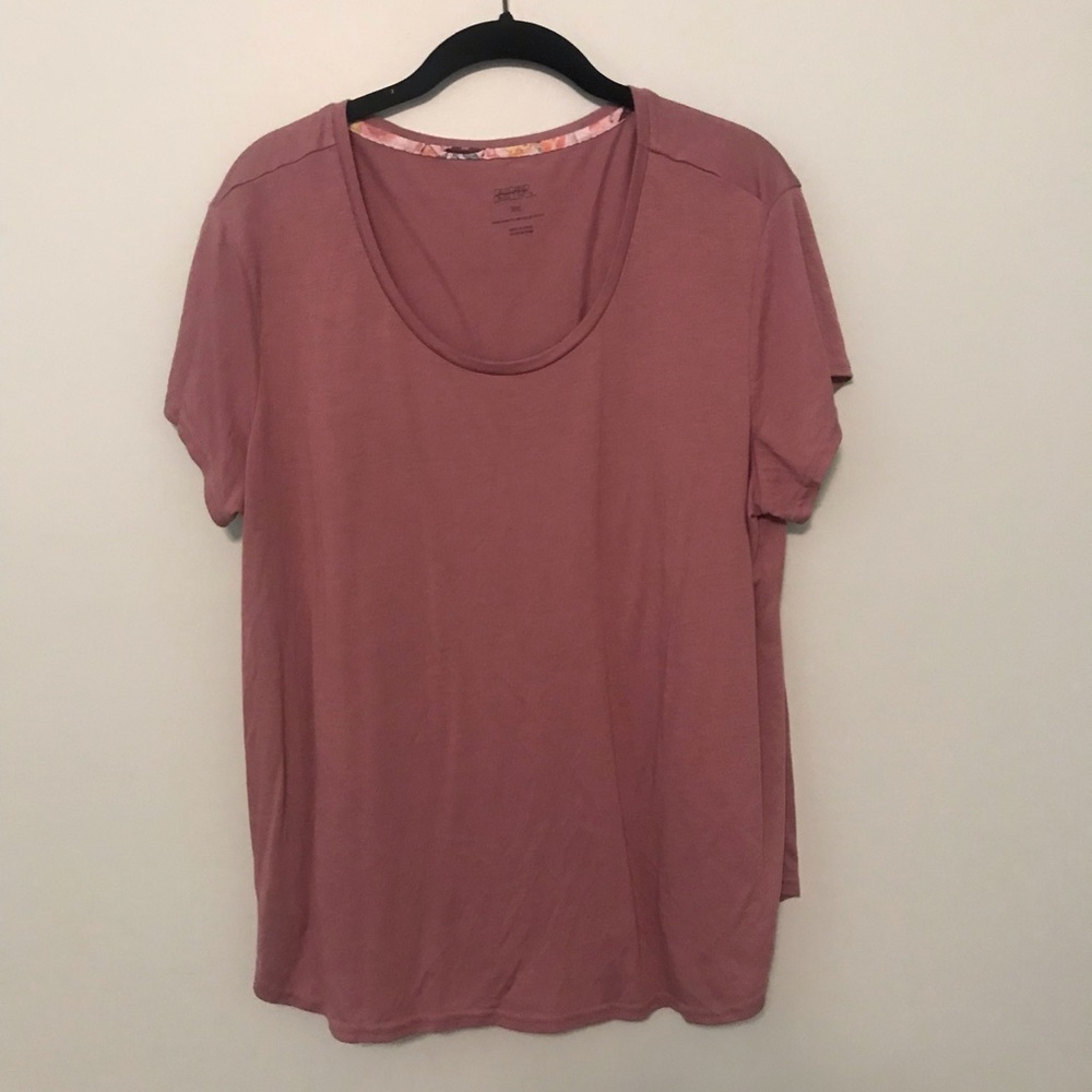 GILLIGAN & O’MALLEY Pink T shirt
